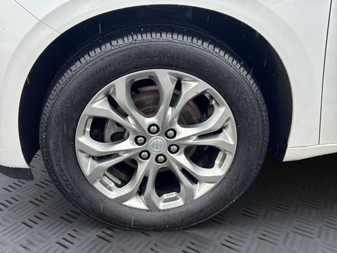 Used 2020 Buick Enclave Avenir w/ Avenir Technology Package image 30