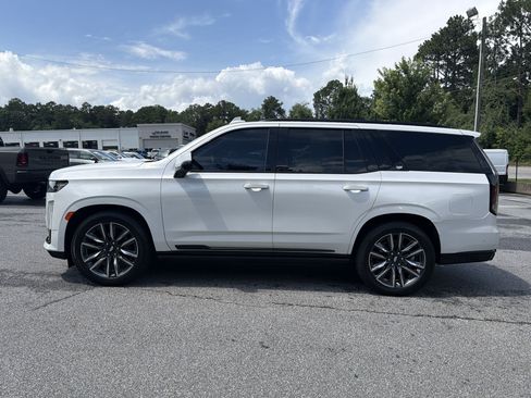 Used 2021 Cadillac Escalade Sport w/ Driver Assist Tech Package RWD image 4