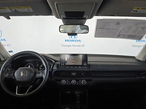 Used 2023 Honda CR-V LX image 6
