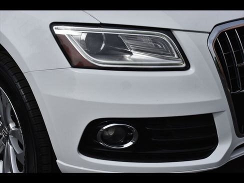 Used 2015 Audi Q5 2.0T Premium AWD/4WD image 42