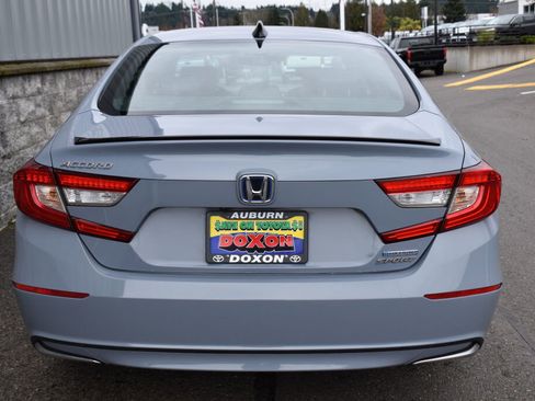 Used 2022 Honda Accord Sport image 6