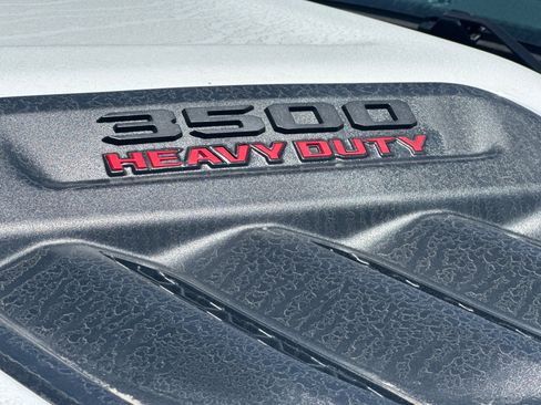 New 2026 RAM 3500 Laramie AWD/4WD image 25
