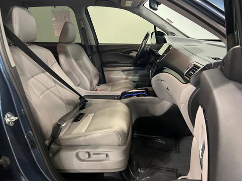 Used 2019 Honda Pilot Touring image 42