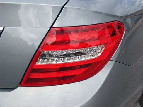 Used 2014 Mercedes-Benz C 250 Coupe image 8