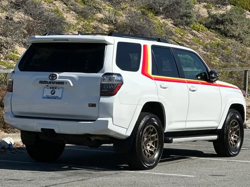 Used 2023 Toyota 4Runner 40th Anniversary SE image 2