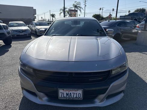 Used 2015 Dodge Charger R/T RWD image 2