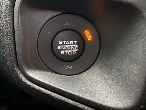 Used 2024 Jeep Wrangler Unlimited Sport AWD/4WD image 27