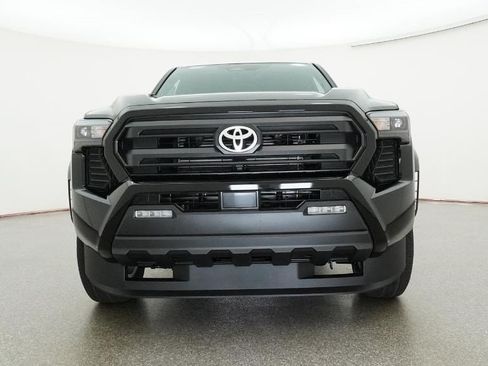 Used 2026 Toyota Tacoma SR5 RWD image 18