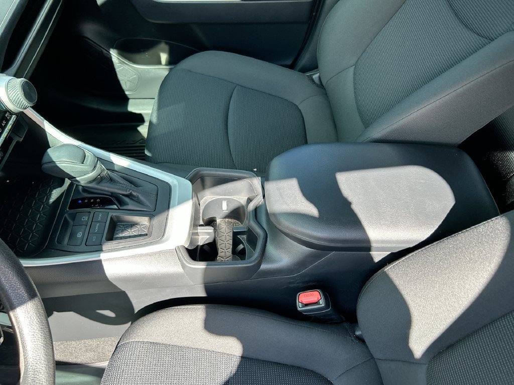 Certified 2023 Toyota RAV4 LE FWD image 27