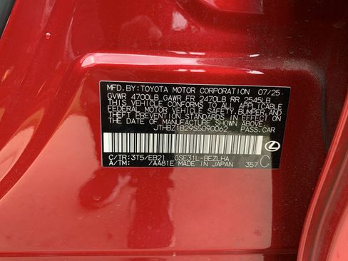 Used 2025 Lexus IS 350 F Sport RWD image 36