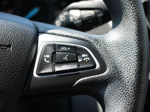 Used 2018 Ford Escape SE w/ Ford Safe & Smart Package AWD/4WD image 17