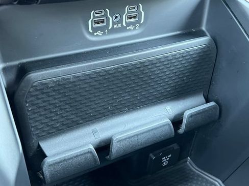 Used 2024 RAM 2500 Laramie w/ Sport Appearance Package AWD/4WD image 38