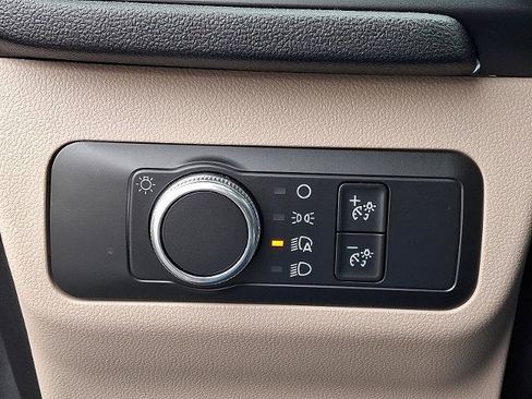 Certified 2020 Ford Escape SE image 27