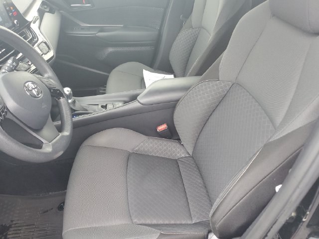 Used 2021 Toyota C-HR LE FWD image 16