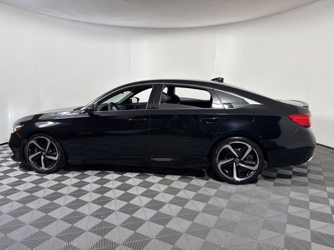 Used 2021 Honda Accord Sport image 4