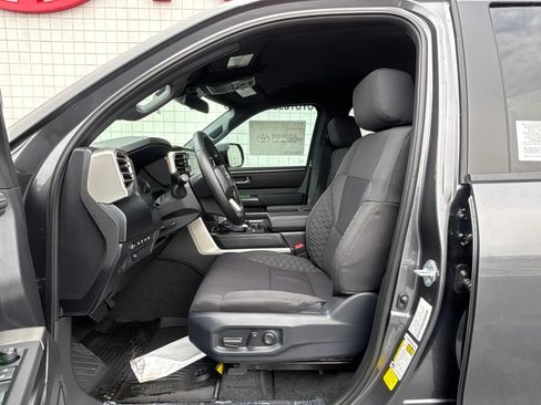 New 2026 Toyota Tundra SR5 AWD/4WD image 4