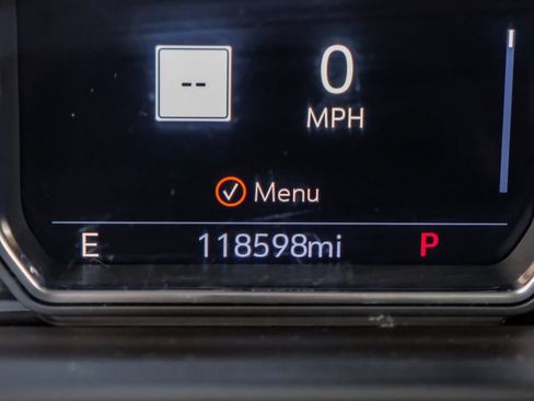 Used 2021 GMC Yukon AT4 w/ Rear Media and Nav Package AWD/4WD image 19