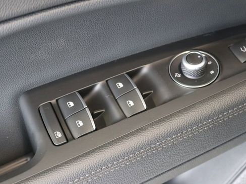 New 2025 Alfa Romeo Stelvio Sprint image 14