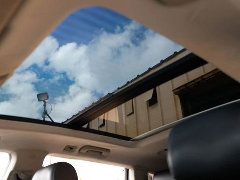 Used 2010 Audi Q7 3.6 Premium image 20