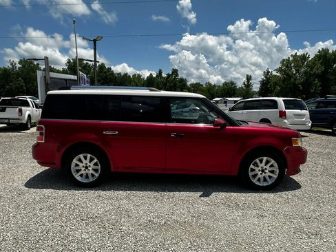 Used 2011 Ford Flex SEL w/ Rapid Spec Order Code AWD/4WD image 8