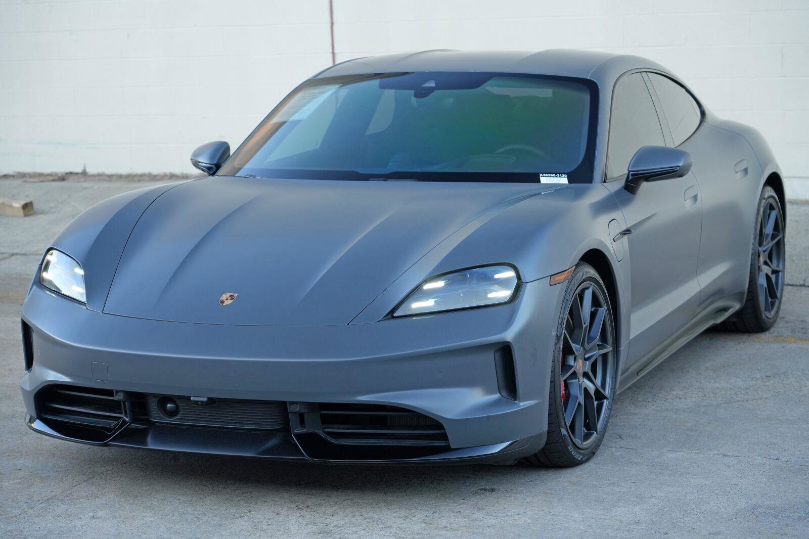 Used 2026 Porsche Taycan GTS AWD/4WD image 51
