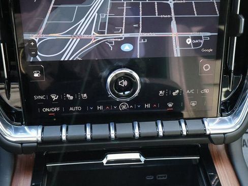 New 2026 GMC Yukon XL Denali w/ Sun & Power Step Package AWD/4WD image 28