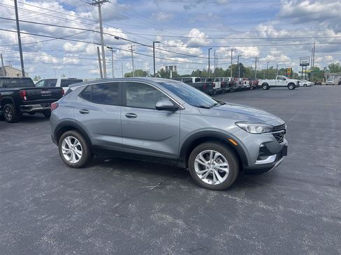 Used 2023 Buick Encore GX Preferred w/ Cold Weather Comfort Package AWD/4WD image 2