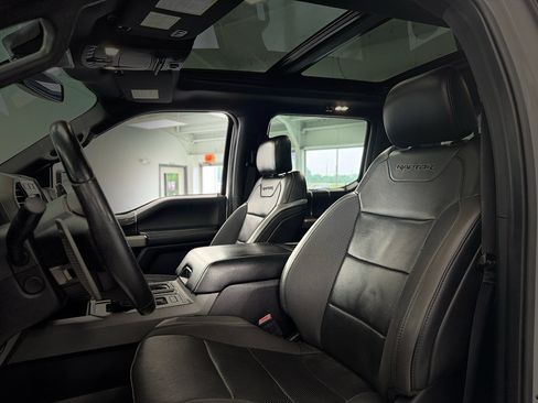 Used 2019 Ford F150 Raptor w/ Equipment Group 802A Luxury AWD/4WD image 11