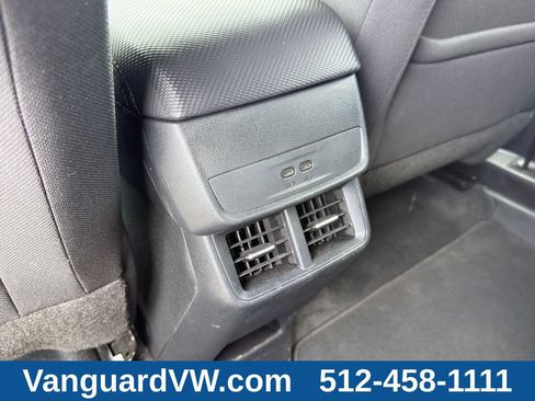Used 2026 Chevrolet Equinox LT AWD/4WD image 27