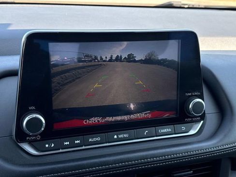 Certified 2024 Nissan Rogue S AWD/4WD image 36