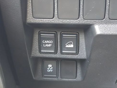 Certified 2022 Nissan Frontier SV AWD/4WD image 24