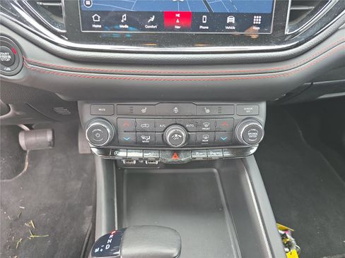 Used 2025 Dodge Durango GT w/ Blacktop Package AWD/4WD image 31