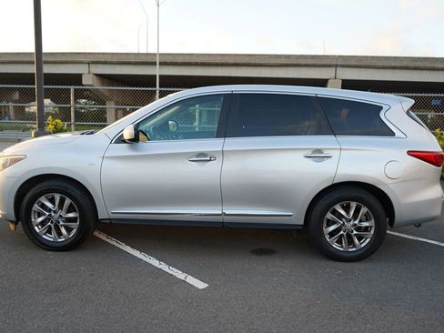 Used 2014 INFINITI QX60 FWD w/ Premium Package image 2