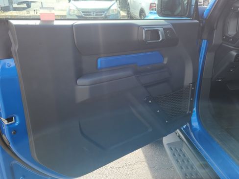 New 2025 Ford Bronco Badlands image 19