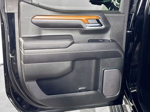 Used 2022 GMC Sierra 1500 Denali w/ Denali Reserve Package image 20