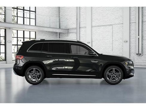 New 2026 Mercedes-Benz GLB 250 GLB 250 image 16