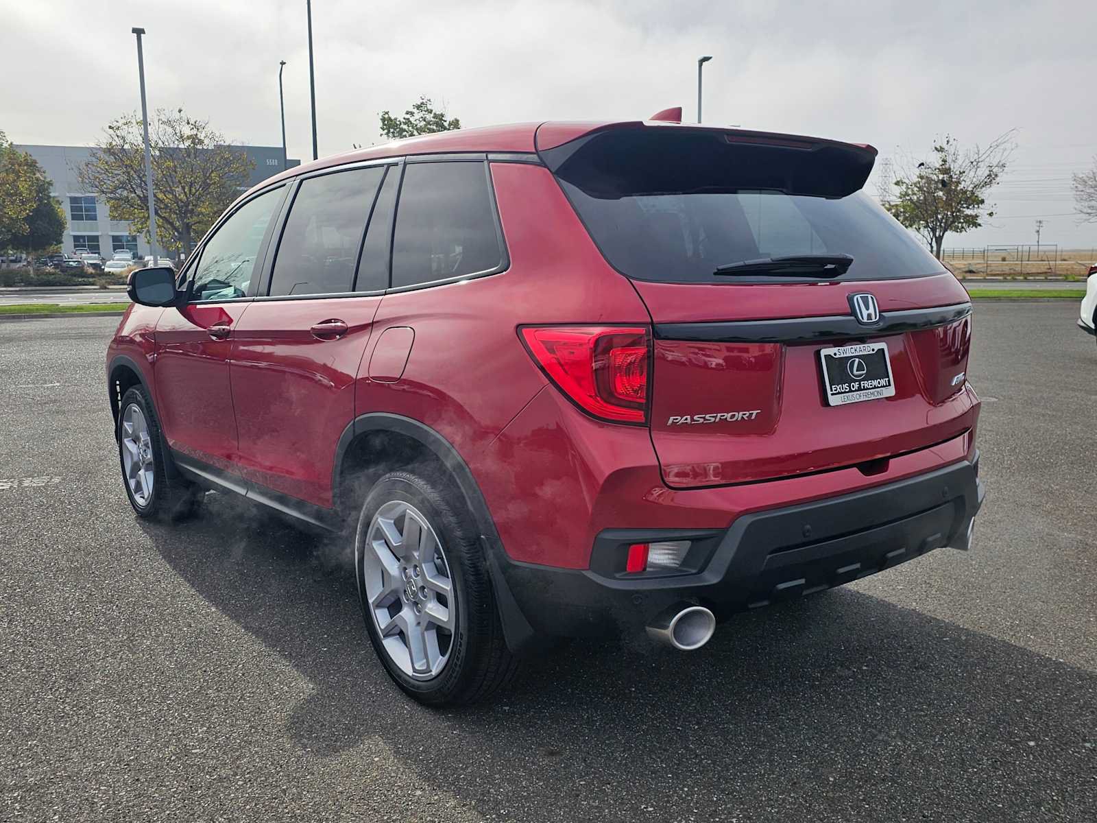 Used 2024 Honda Passport EX-L image 5