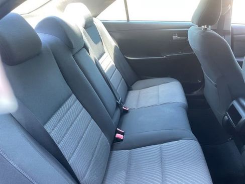 Used 2017 Toyota Camry LE FWD image 48