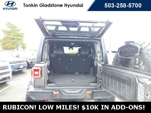 Used 2025 Jeep Wrangler Rubicon image 24