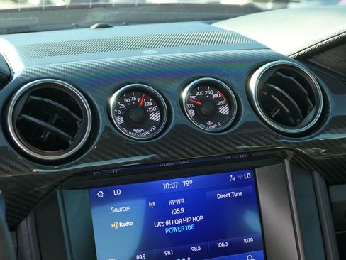 Used 2020 Ford Mustang Shelby GT500 w/ Technology Package image 18