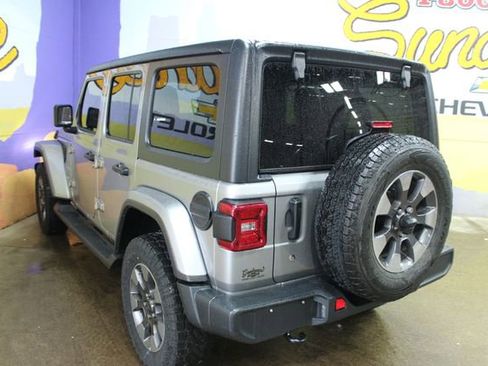 Used 2020 Jeep Wrangler Unlimited Sahara w/ Uconnect 4C Nav & Sound Group AWD/4WD image 5