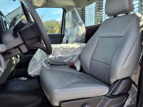 Certified 2024 Ford F550 2WD Regular Cab Super Duty image 11