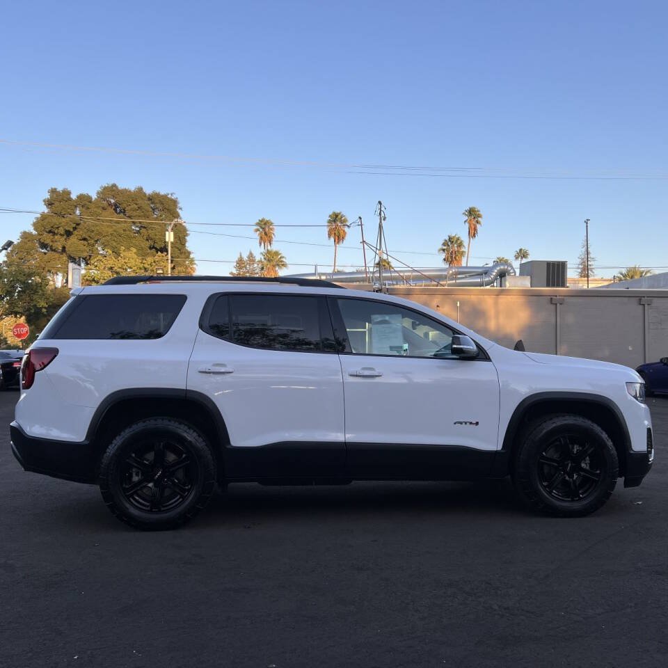 Used 2022 GMC Acadia AT4 AWD/4WD image 9