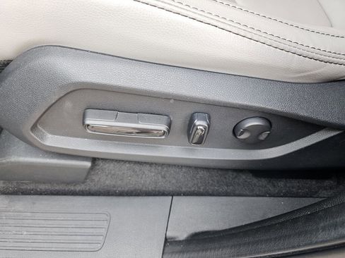 Certified 2023 Honda Pilot EX-L image 17