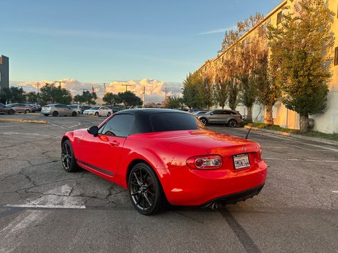 Used 2013 MAZDA MX-5 Miata Club image 13