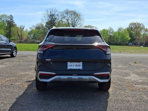 Certified 2023 Kia Sportage EX AWD/4WD image 6