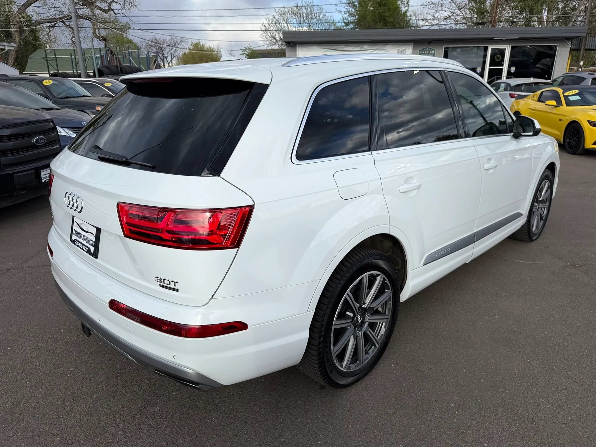Used 2018 Audi Q7 3.0T Premium Plus w/ Premium Plus Package AWD/4WD image 9