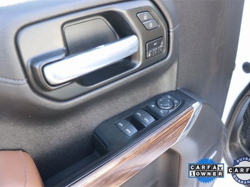 Used 2021 Chevrolet Silverado 1500 High Country w/ Technology Package image 31