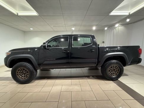 Certified 2023 Toyota Tacoma 4x4 Double Cab w/ Trail Edition image 2