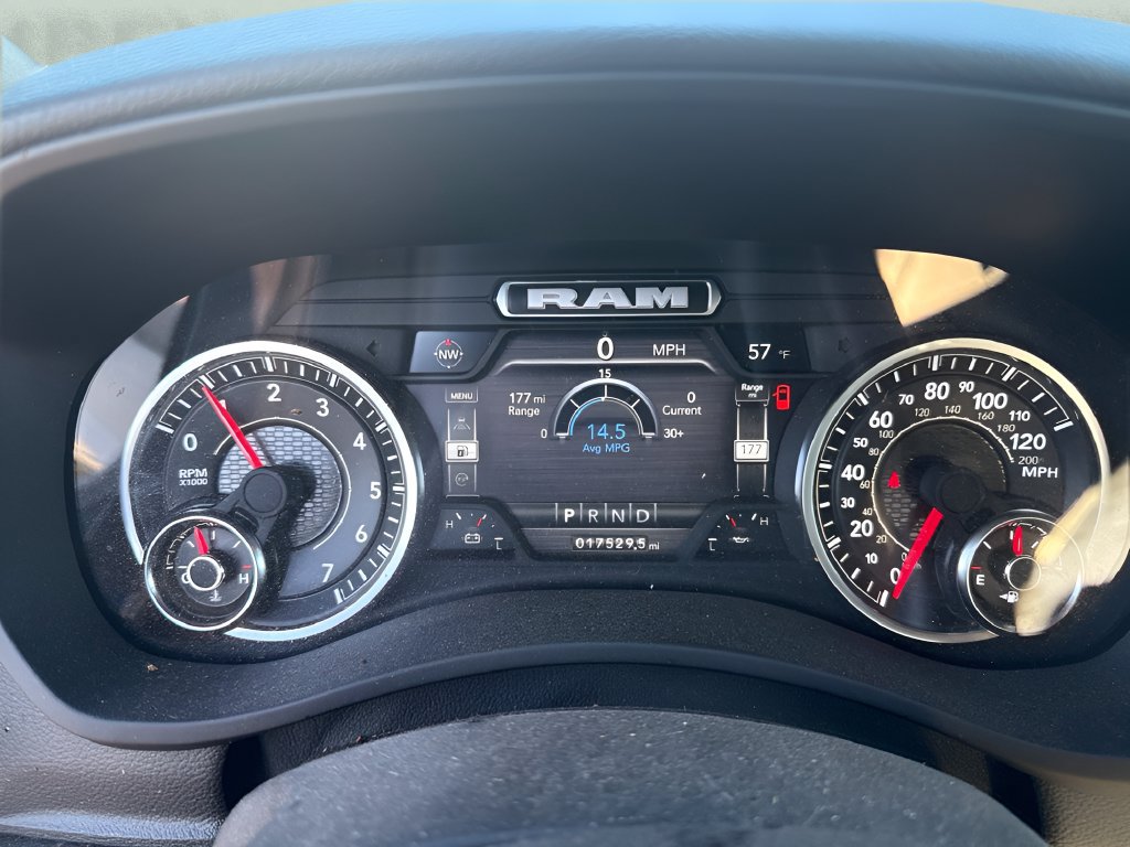 Used 2024 RAM 2500 Big Horn w/ Night Edition AWD/4WD image 14